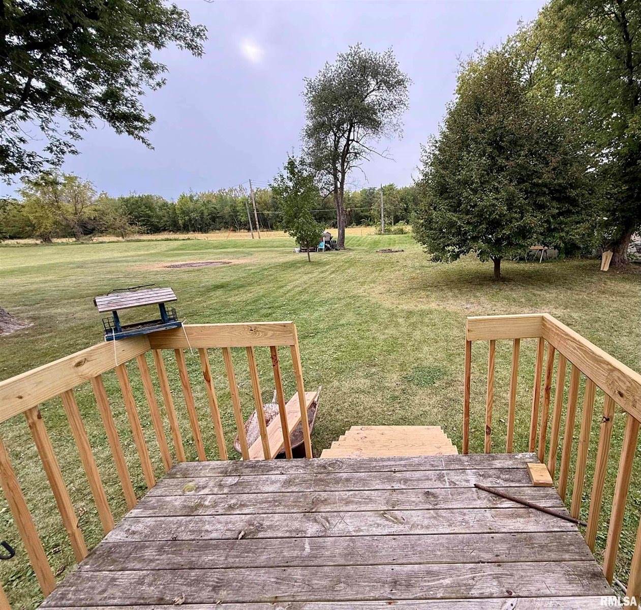 327 7TH Street, Colona, IL 61241