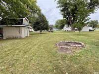 327 7TH Street, Colona, IL 61241