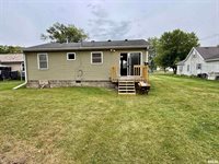 327 7TH Street, Colona, IL 61241
