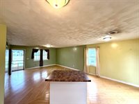 327 7TH Street, Colona, IL 61241