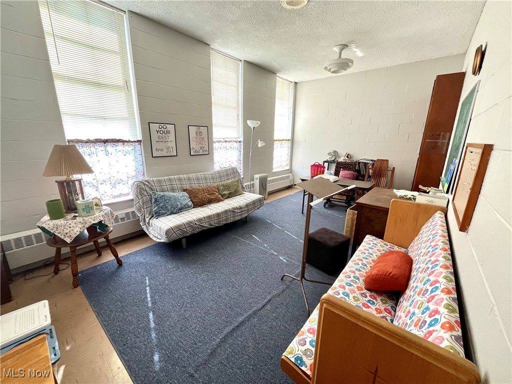 14394 Youngstown Pittsburgh Road, Petersburg, OH 44454