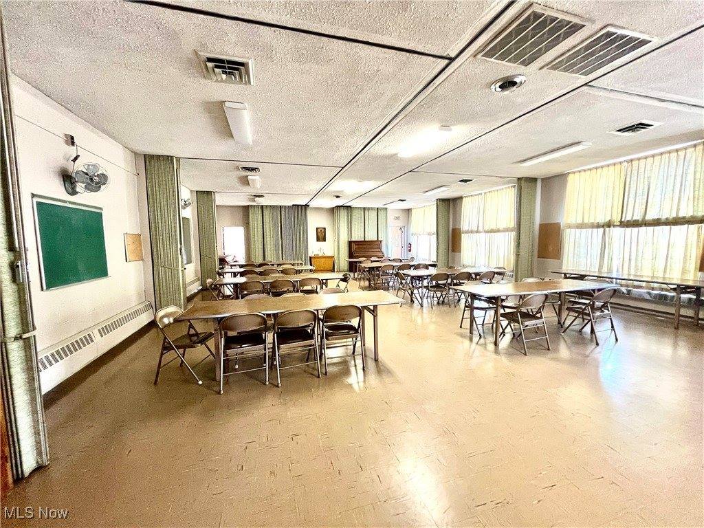 14394 Youngstown Pittsburgh Road, Petersburg, OH 44454