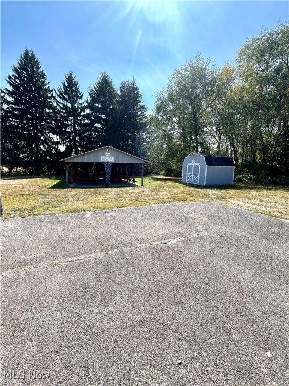 14394 Youngstown Pittsburgh Road, Petersburg, OH 44454