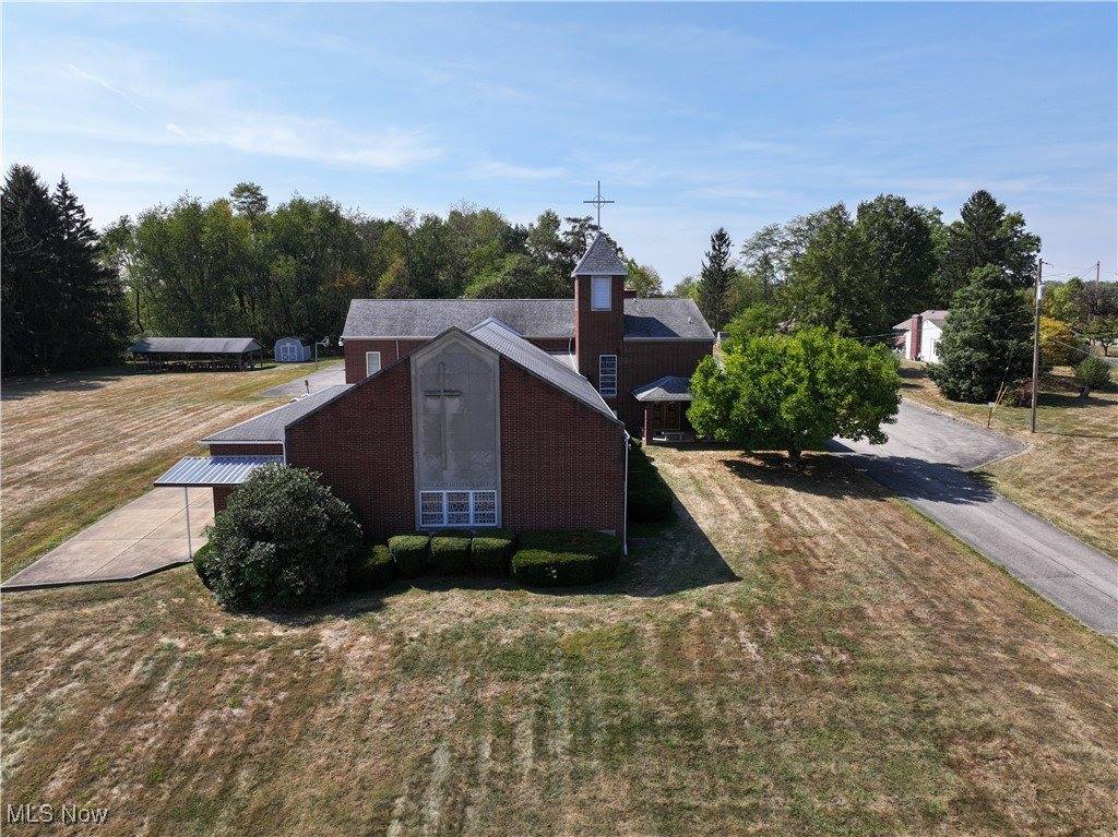 14394 Youngstown Pittsburgh Road, Petersburg, OH 44454