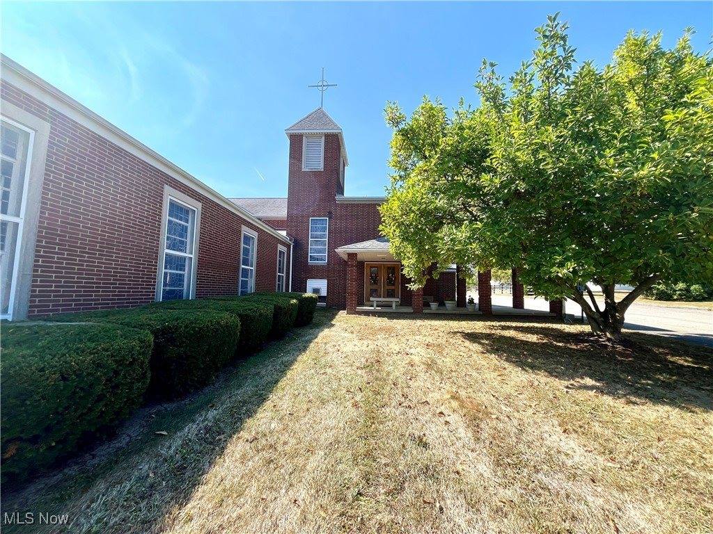 14394 Youngstown Pittsburgh Road, Petersburg, OH 44454