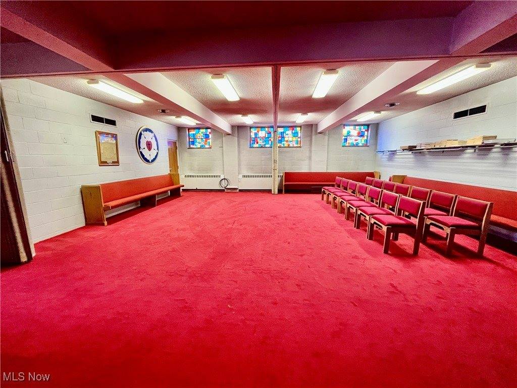 14394 Youngstown Pittsburgh Road, Petersburg, OH 44454