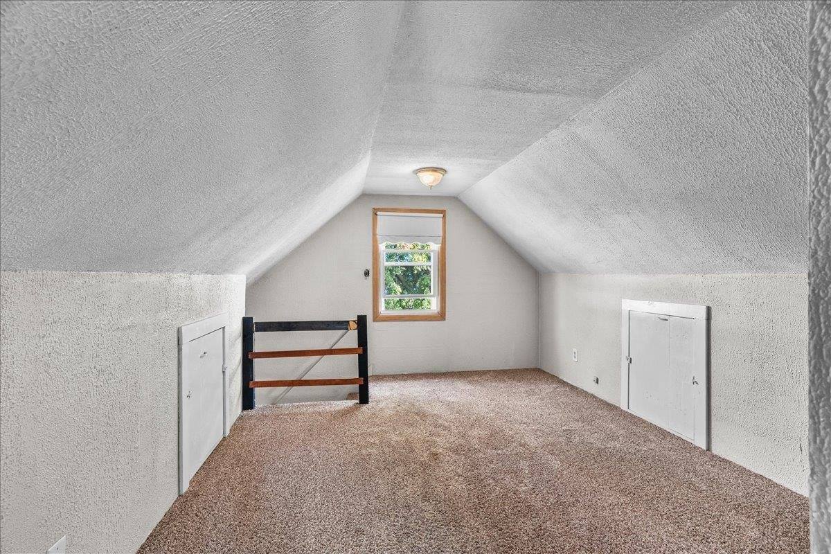 117 E 17th Street, Marshfield, WI 54449