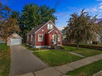 117 E 17th Street, Marshfield, WI 54449
