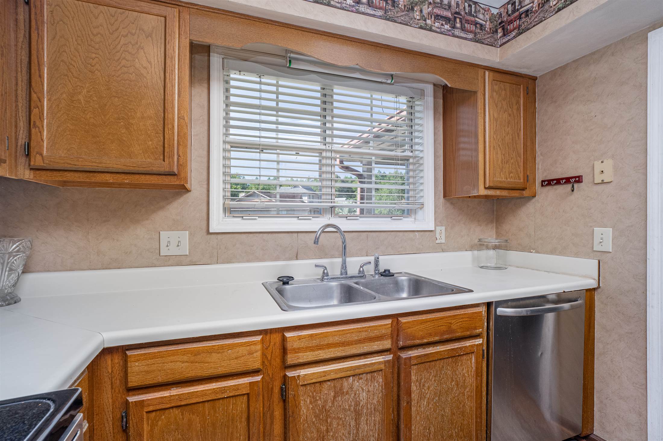 10 Shuler Circle, Columbia, SC 29212