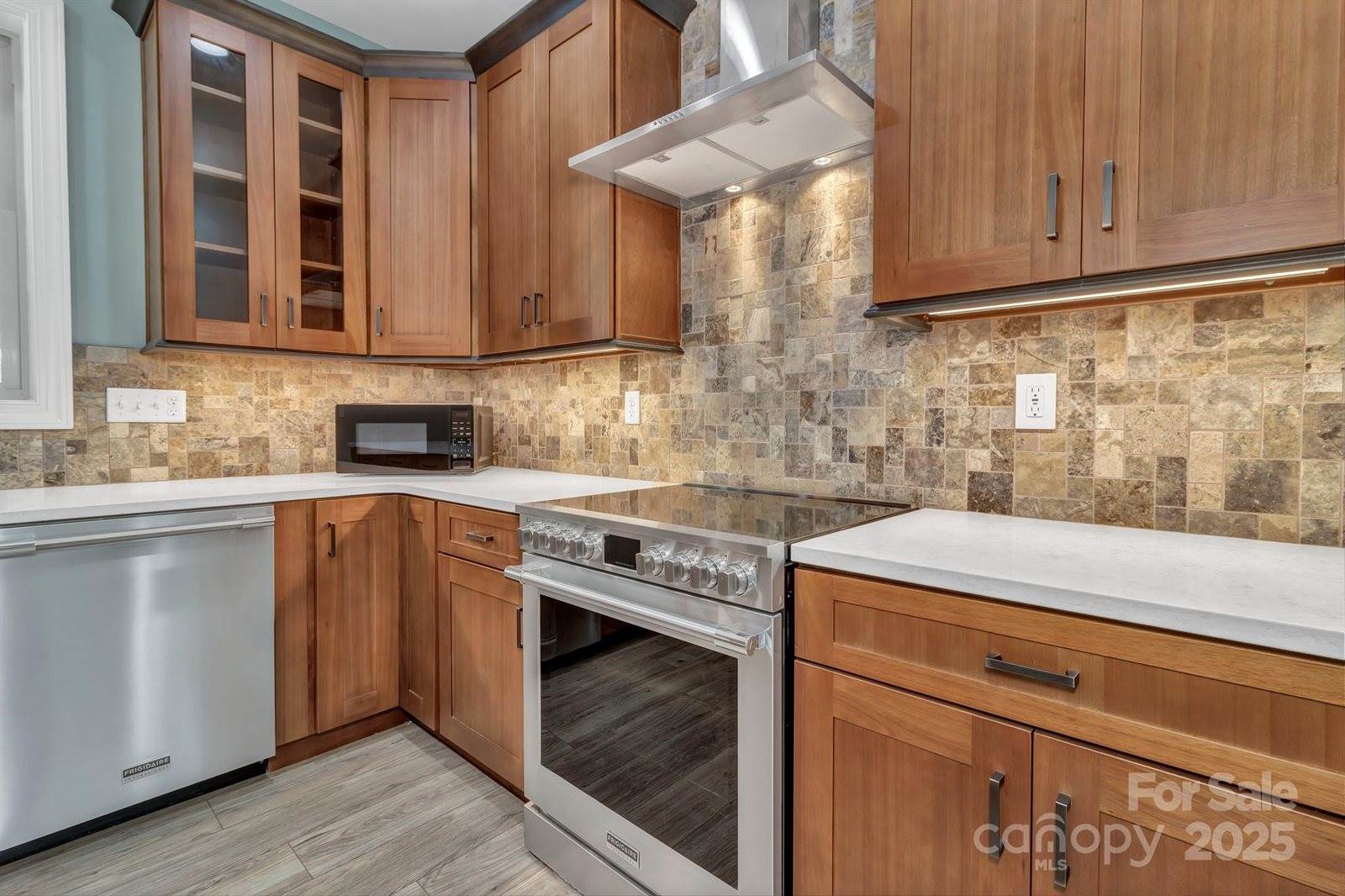 926 Settlers Trail, Mars Hill, NC 28754