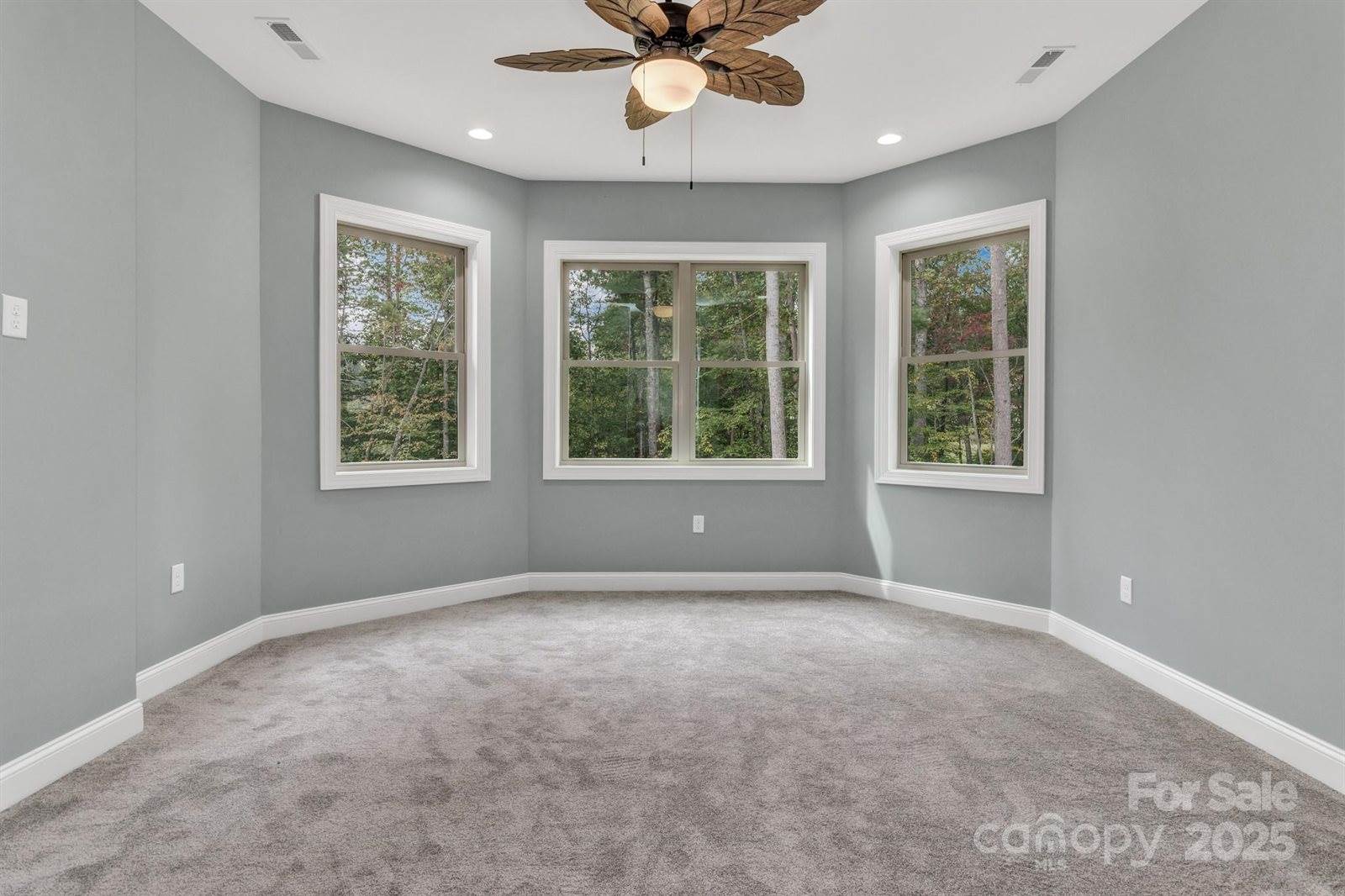 926 Settlers Trail, Mars Hill, NC 28754