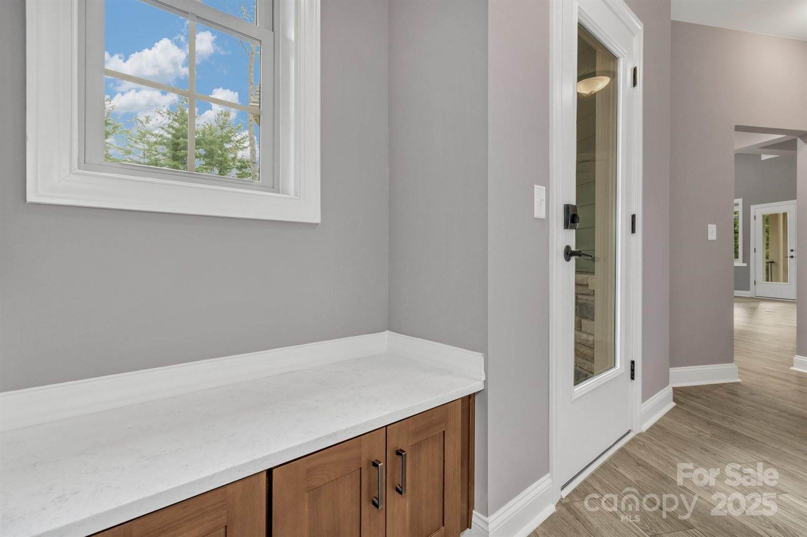 926 Settlers Trail, Mars Hill, NC 28754