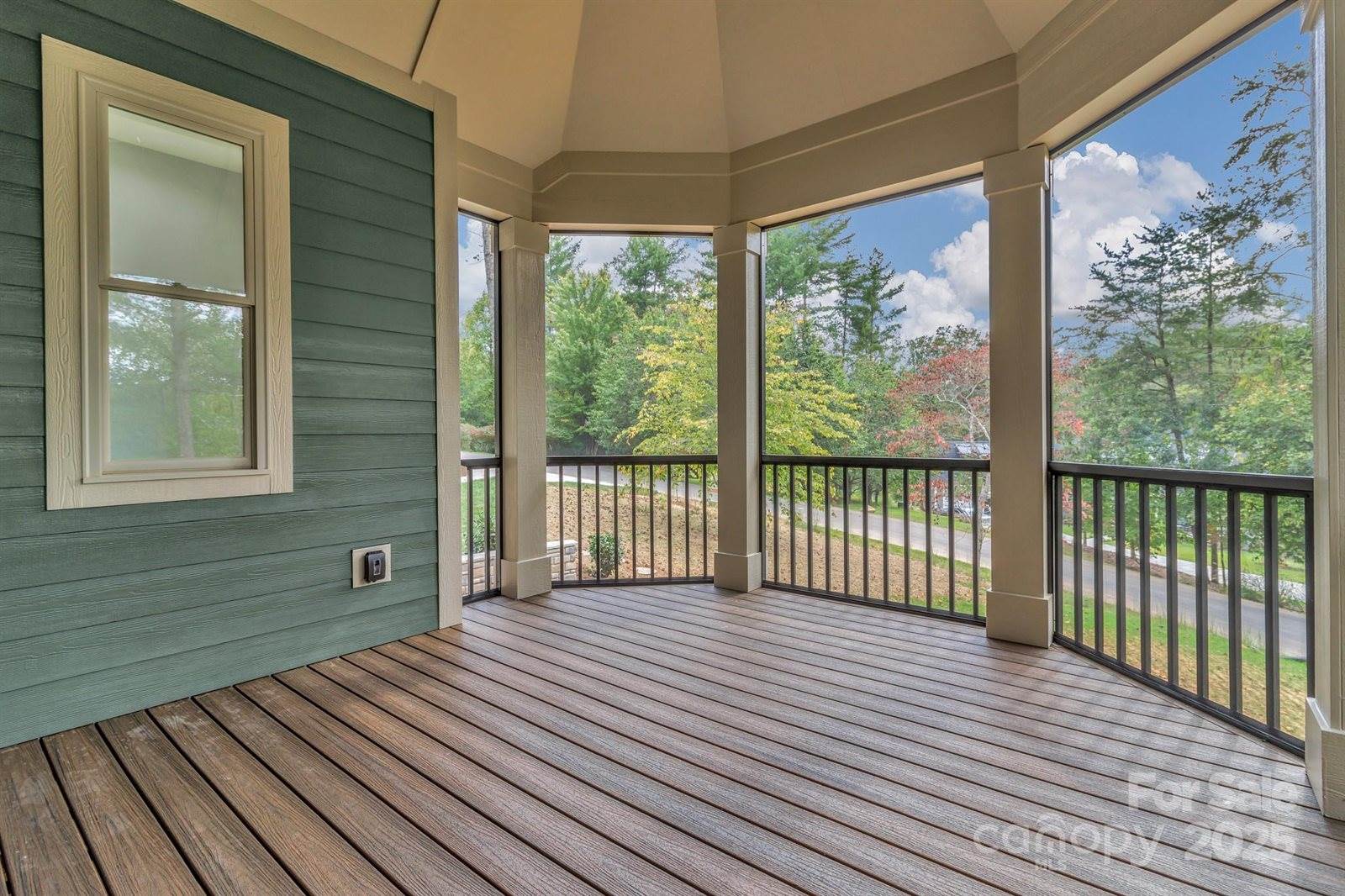 926 Settlers Trail, Mars Hill, NC 28754