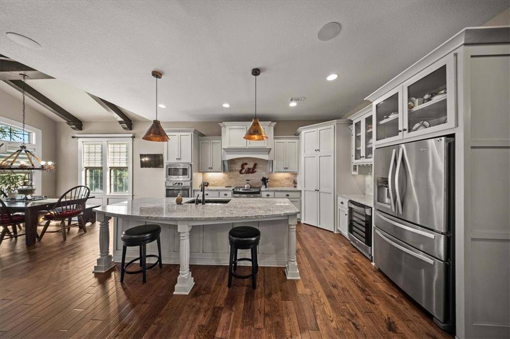 9158 West 178th Terrace, Overland Park, KS 66013