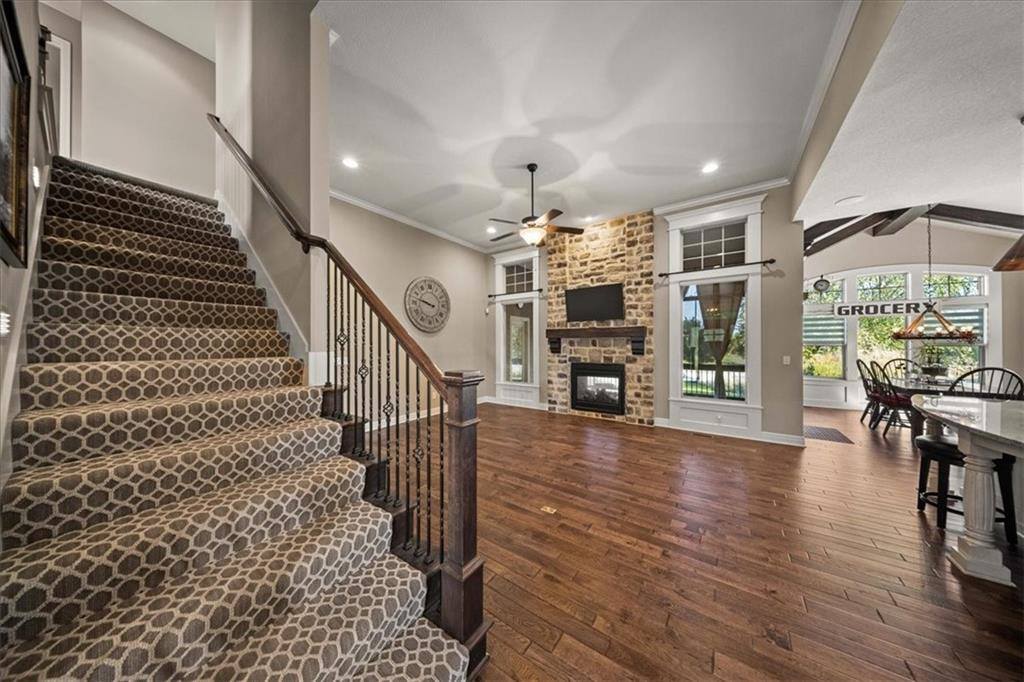 9158 West 178th Terrace, Overland Park, KS 66013