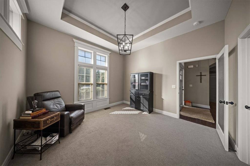 9158 West 178th Terrace, Overland Park, KS 66013