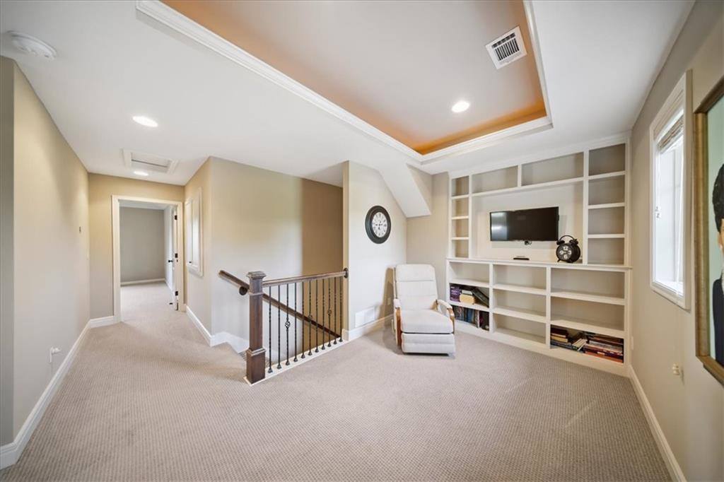 9158 West 178th Terrace, Overland Park, KS 66013