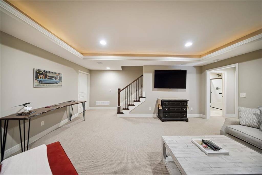 9158 West 178th Terrace, Overland Park, KS 66013