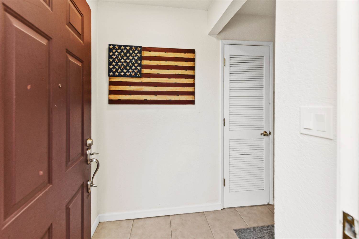 7409 Auburn Oaks Court, Citrus Heights, CA 95621