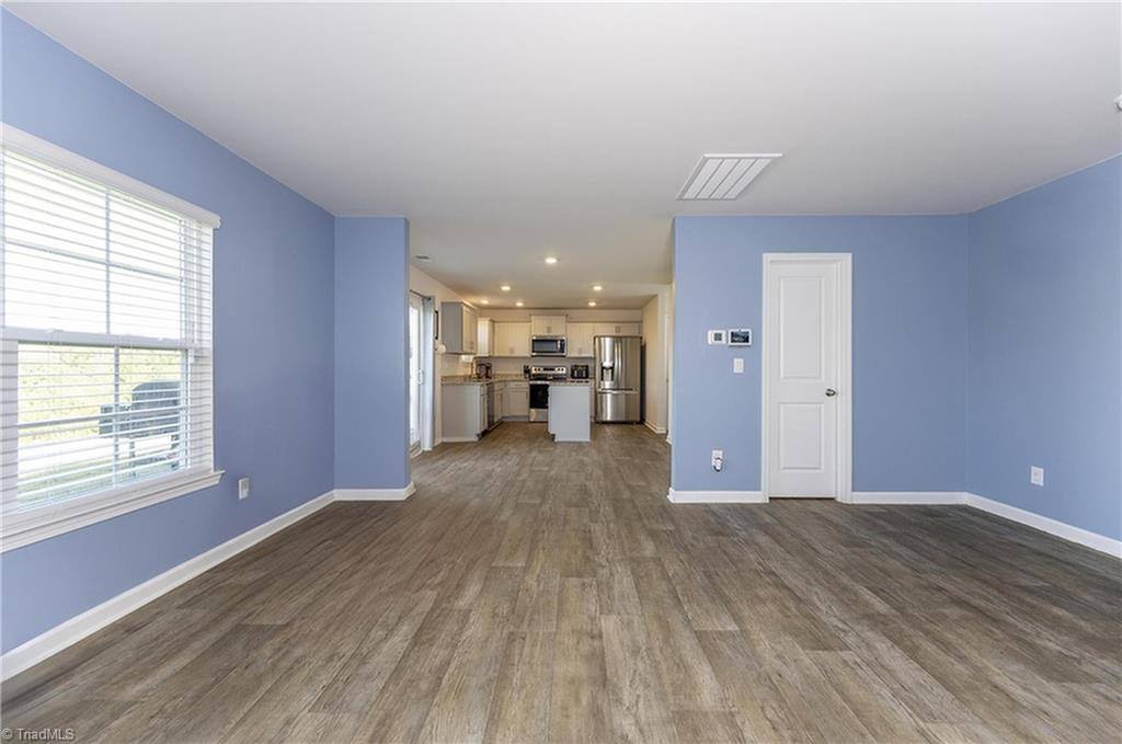 229 Rebecca Avenue, Lexington, NC 27295