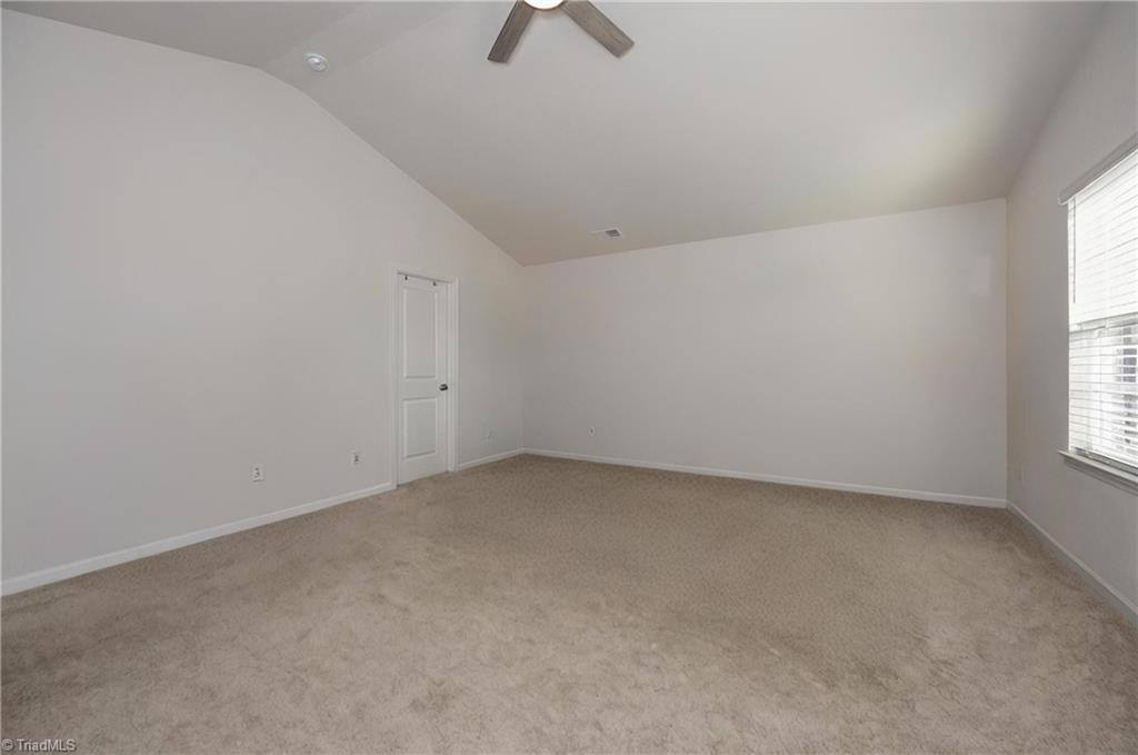 229 Rebecca Avenue, Lexington, NC 27295