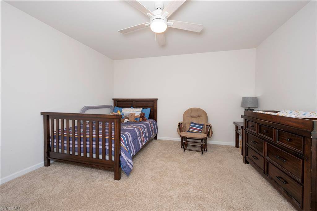 229 Rebecca Avenue, Lexington, NC 27295