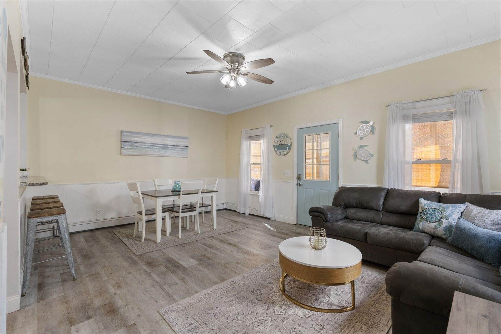 34 School Street, Old Orchard Beach, ME 04064