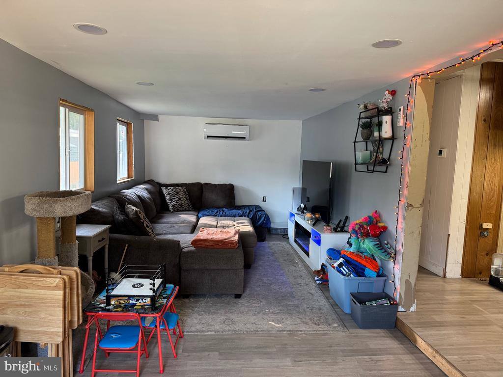 33002 Bishop Street, Millsboro, DE 19966