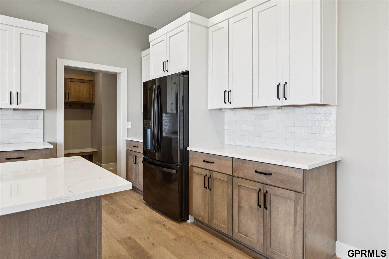 21150 Hartman Avenue, Elkhorn, NE 68022