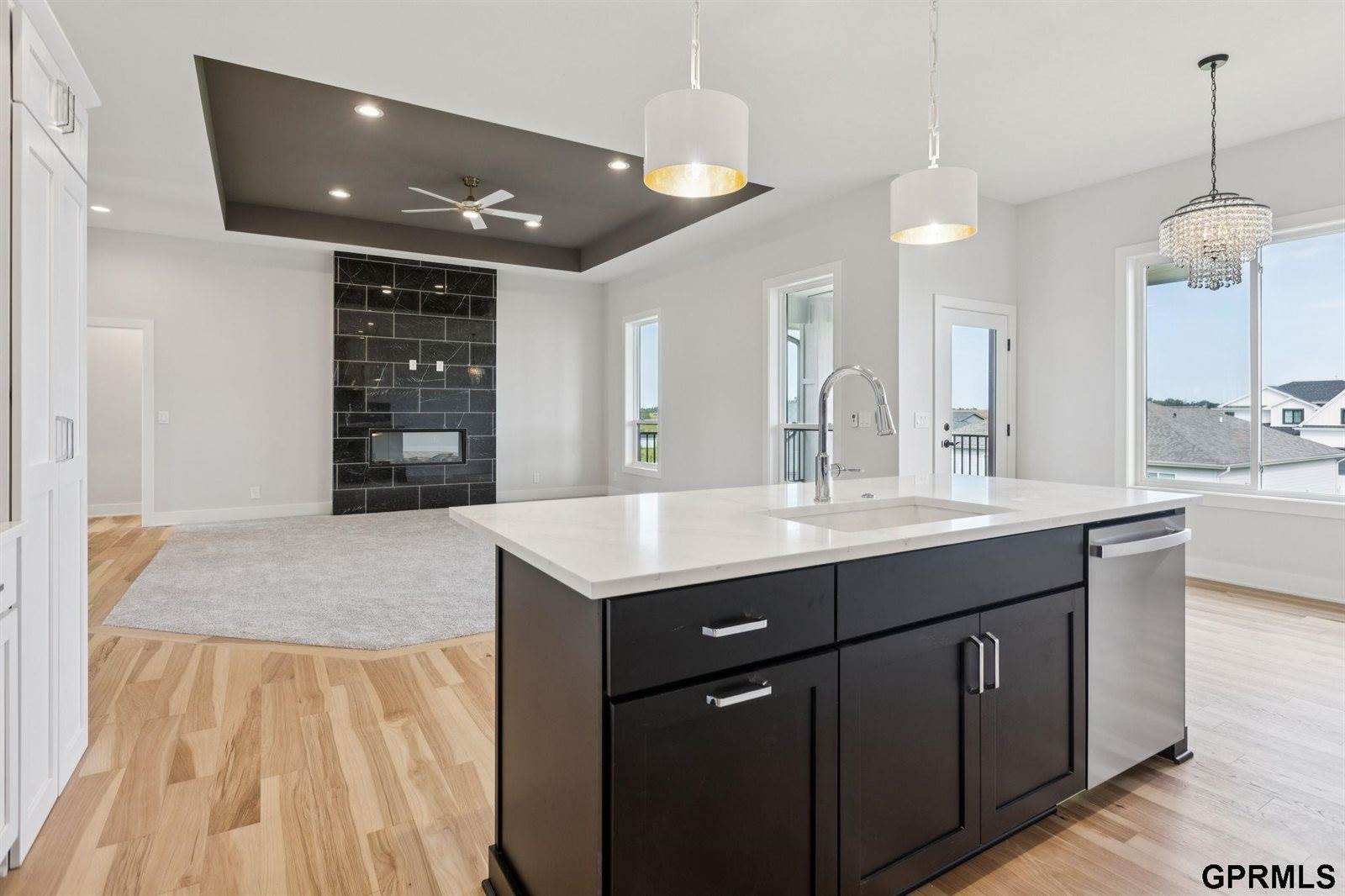 21138 Hartman Avenue, Elkhorn, NE 68022