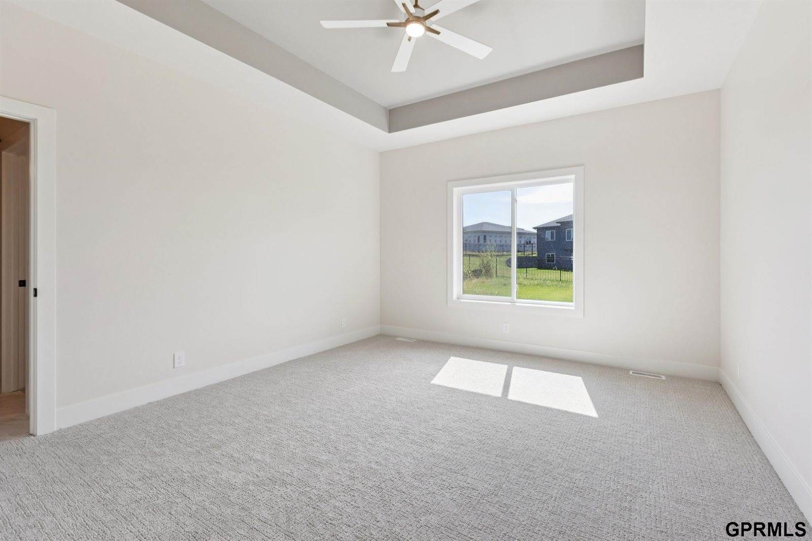 21115 Jessie Avenue, Elkhorn, NE 68022