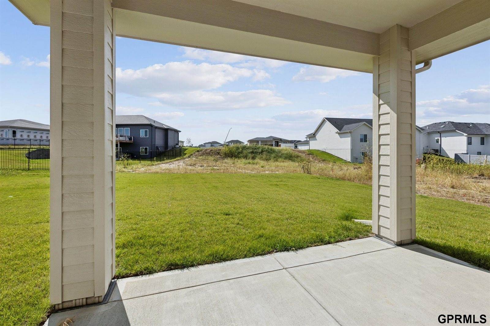 21115 Jessie Avenue, Elkhorn, NE 68022