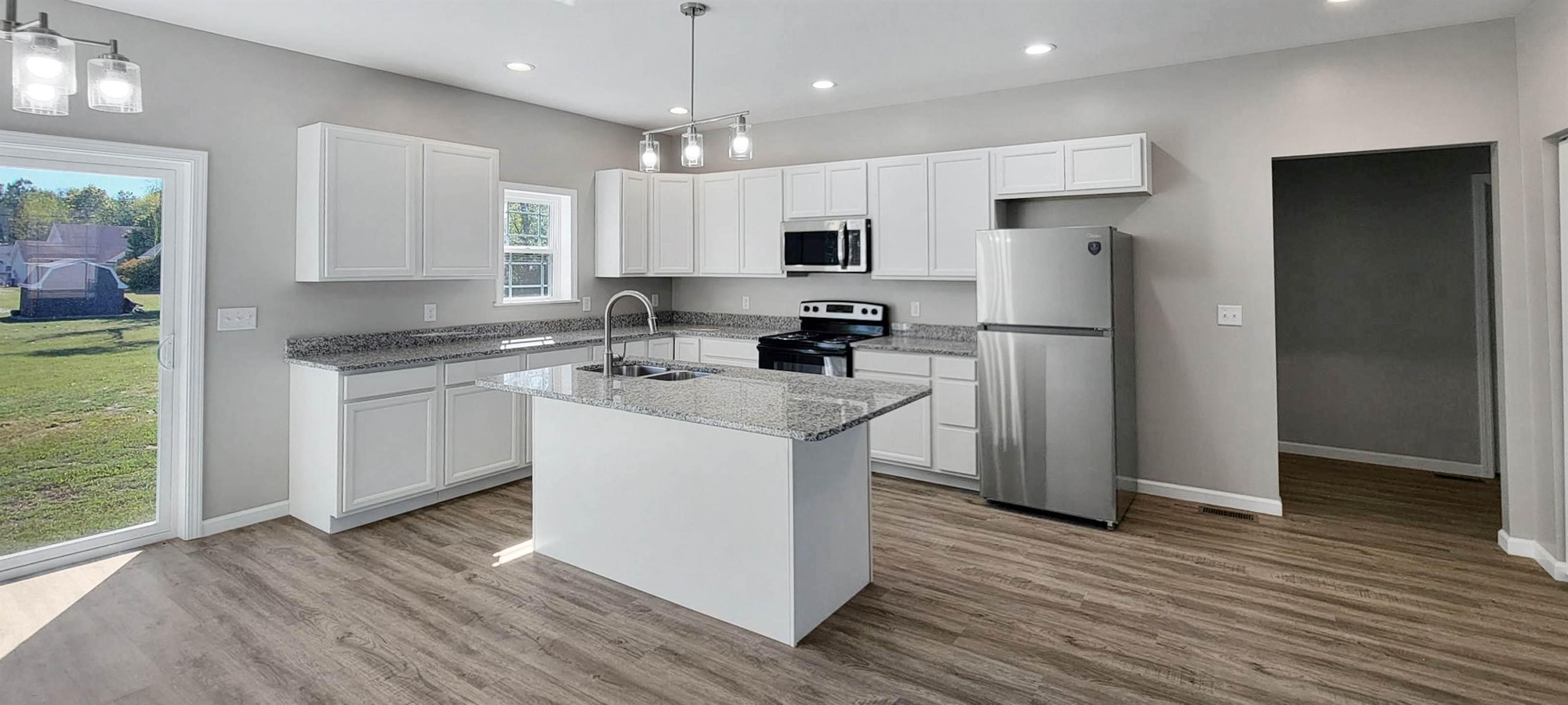 1108 W Ewing St, Clinton, IN 47842