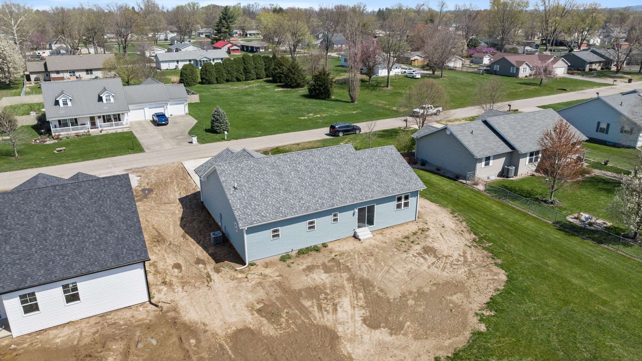 1108 W Ewing St, Clinton, IN 47842