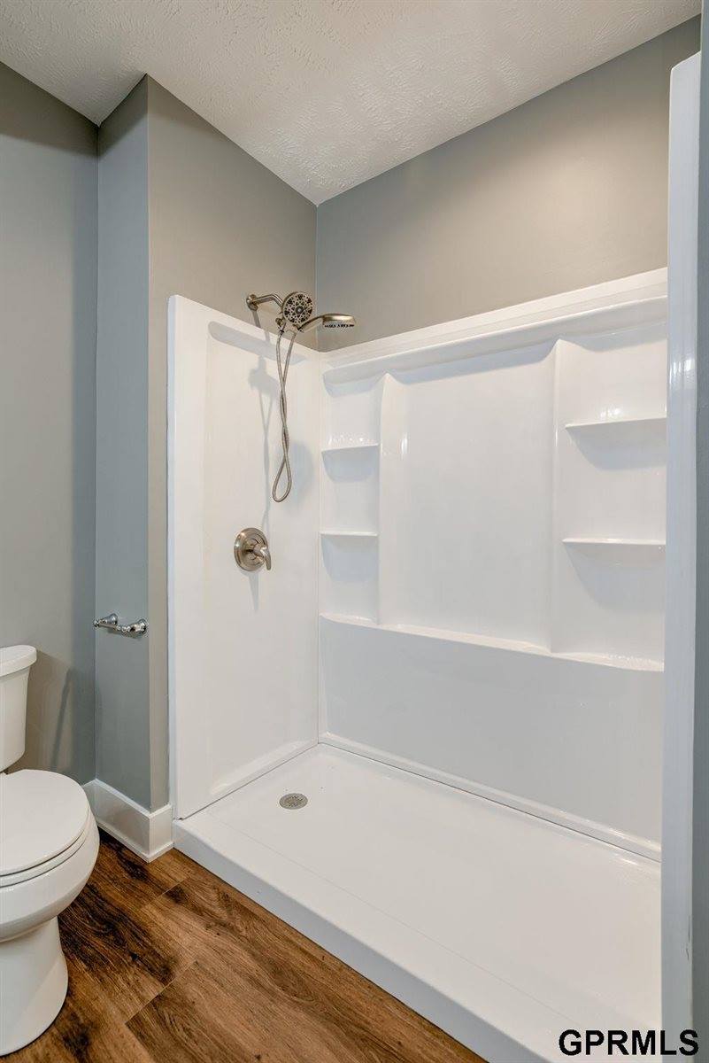 11313 Sunburst Drive, Papillion, NE 68046