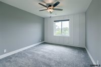 11313 Sunburst Drive, Papillion, NE 68046