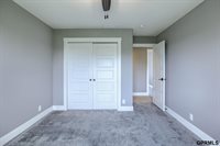 11313 Sunburst Drive, Papillion, NE 68046