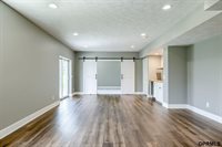 11313 Sunburst Drive, Papillion, NE 68046