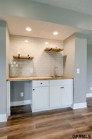 11313 Sunburst Drive, Papillion, NE 68046