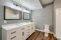 11313 Sunburst Drive, Papillion, NE 68046