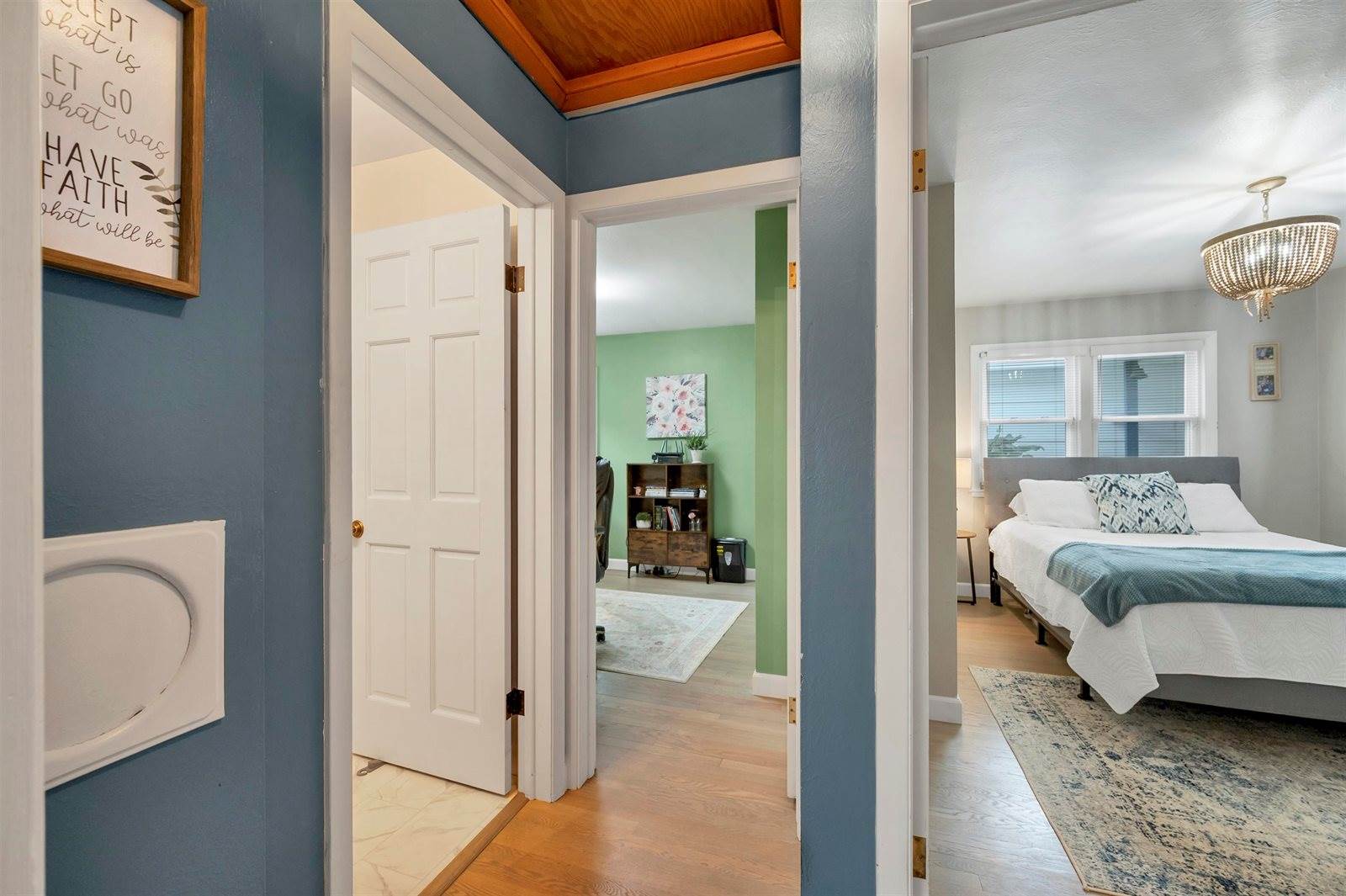 1202 Ridgeway Boulevard, De Pere, WI 54115