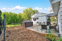 1202 Ridgeway Boulevard, De Pere, WI 54115