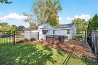 1202 Ridgeway Boulevard, De Pere, WI 54115