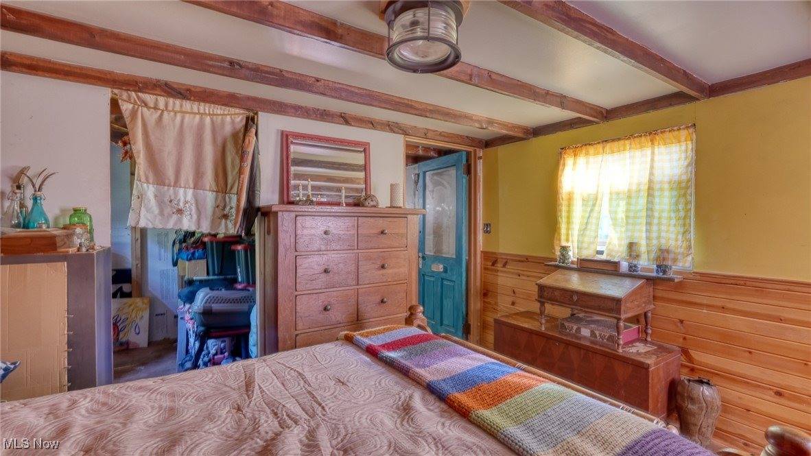 60040 Bliss Road, New Concord, OH 43762