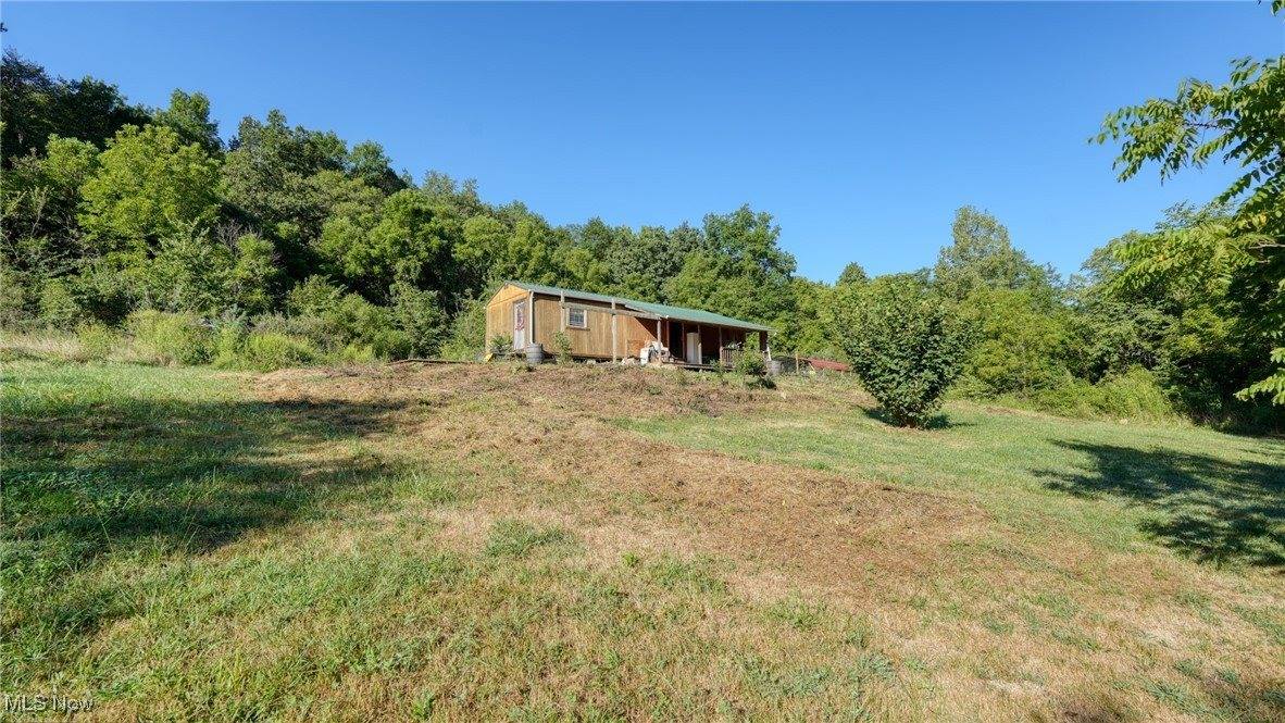 60040 Bliss Road, New Concord, OH 43762