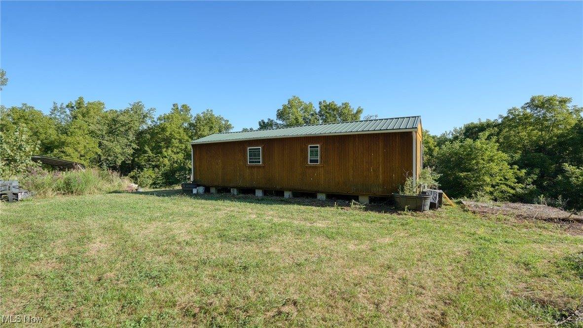 60040 Bliss Road, New Concord, OH 43762