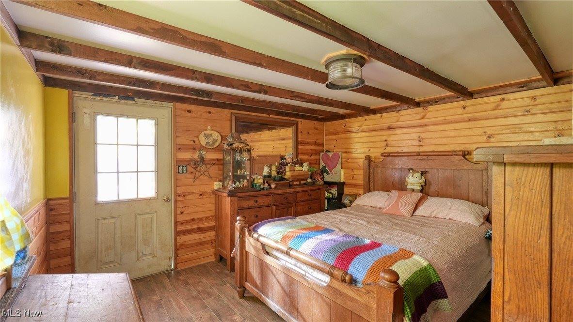 60040 Bliss Road, New Concord, OH 43762