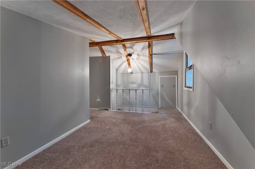 6370 Fairview Road, Austintown, OH 44515