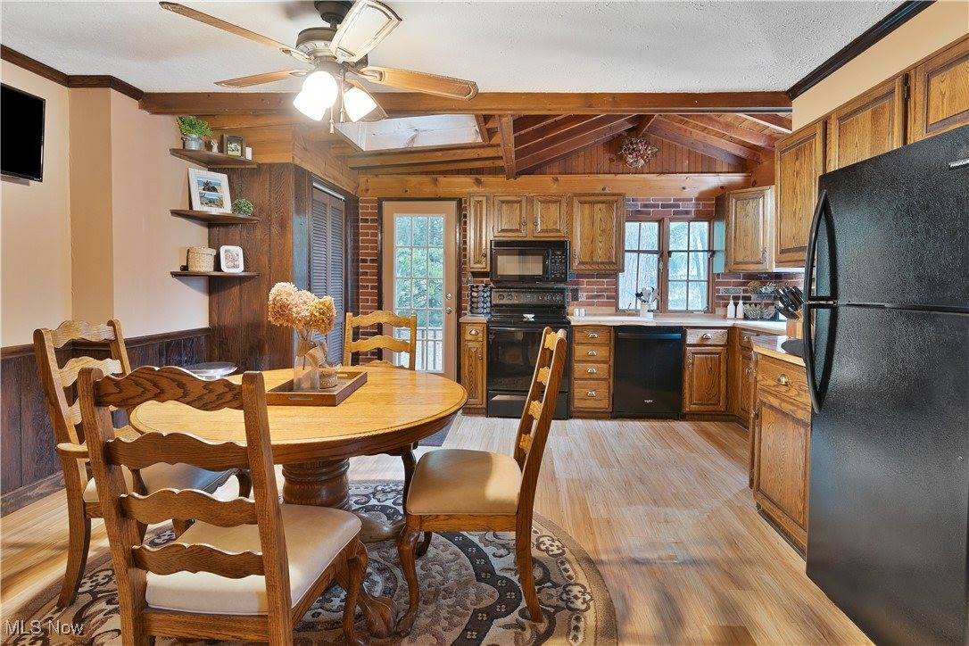 6370 Fairview Road, Austintown, OH 44515