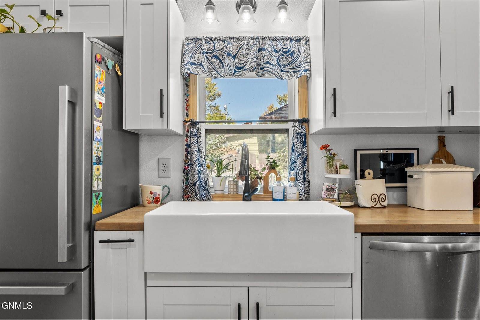 707 5th Avenue West, Williston, ND 58801